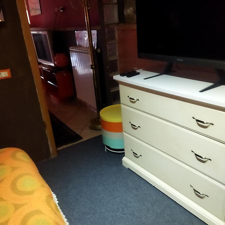 Loft 70 Lejlighed Montescudaio Eksteriør billede